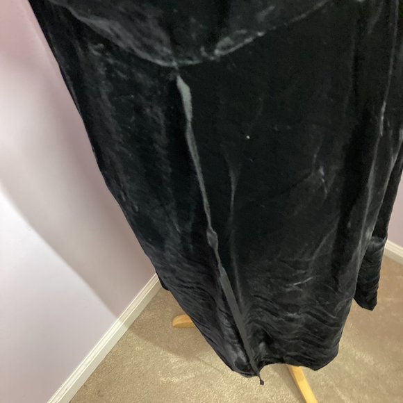 Vince Silk Velvet Dress, Beautiful, Mint, Size M - Picture 7 of 10